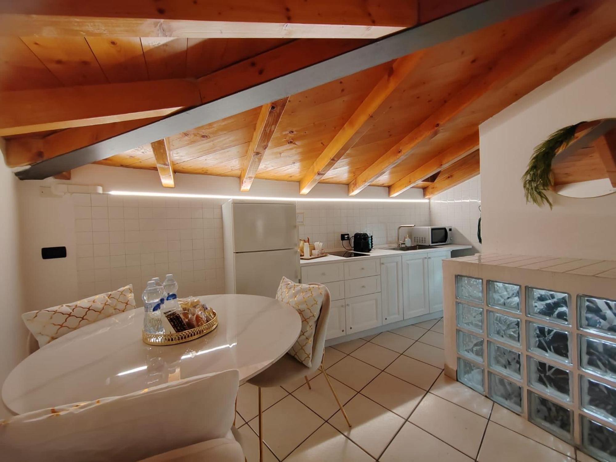 Vitti'S Home Verona 4 - Apartment エクステリア 写真